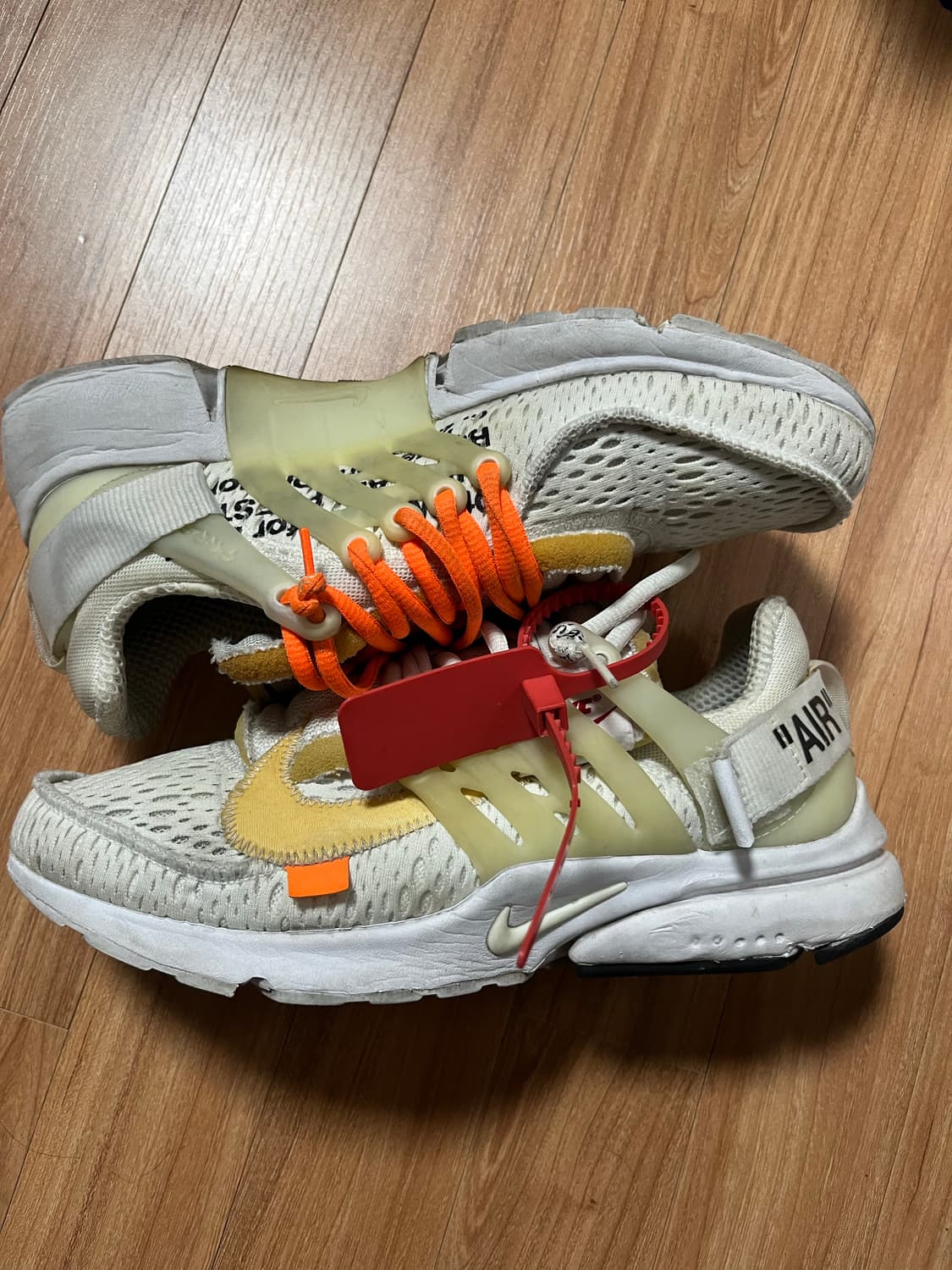 나이키 x 오프화이트 프레슈토 화이트 260 상품이미지2