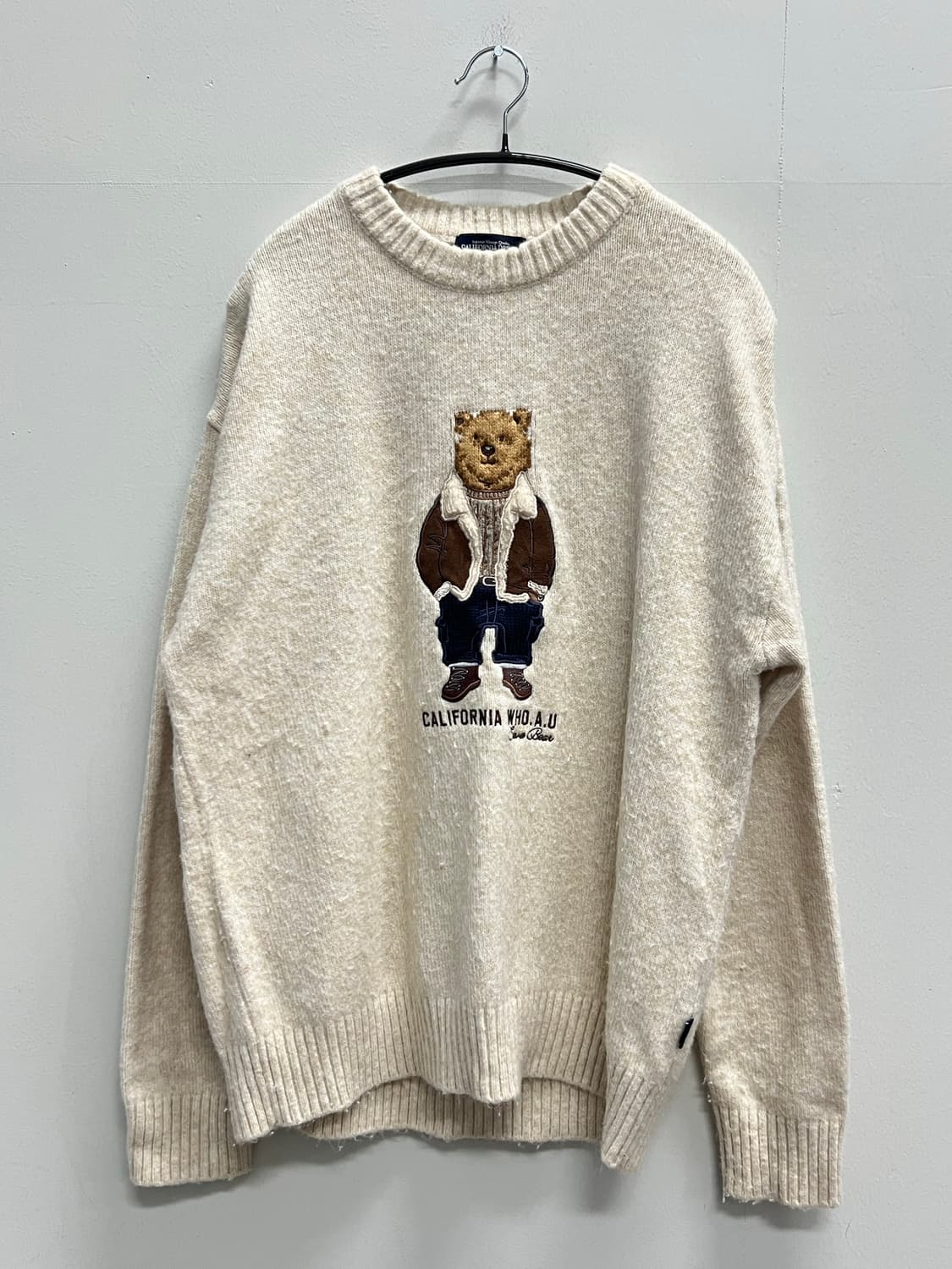 후아유 스티브 베어 라운드 니트 아이보리 상품이미지2