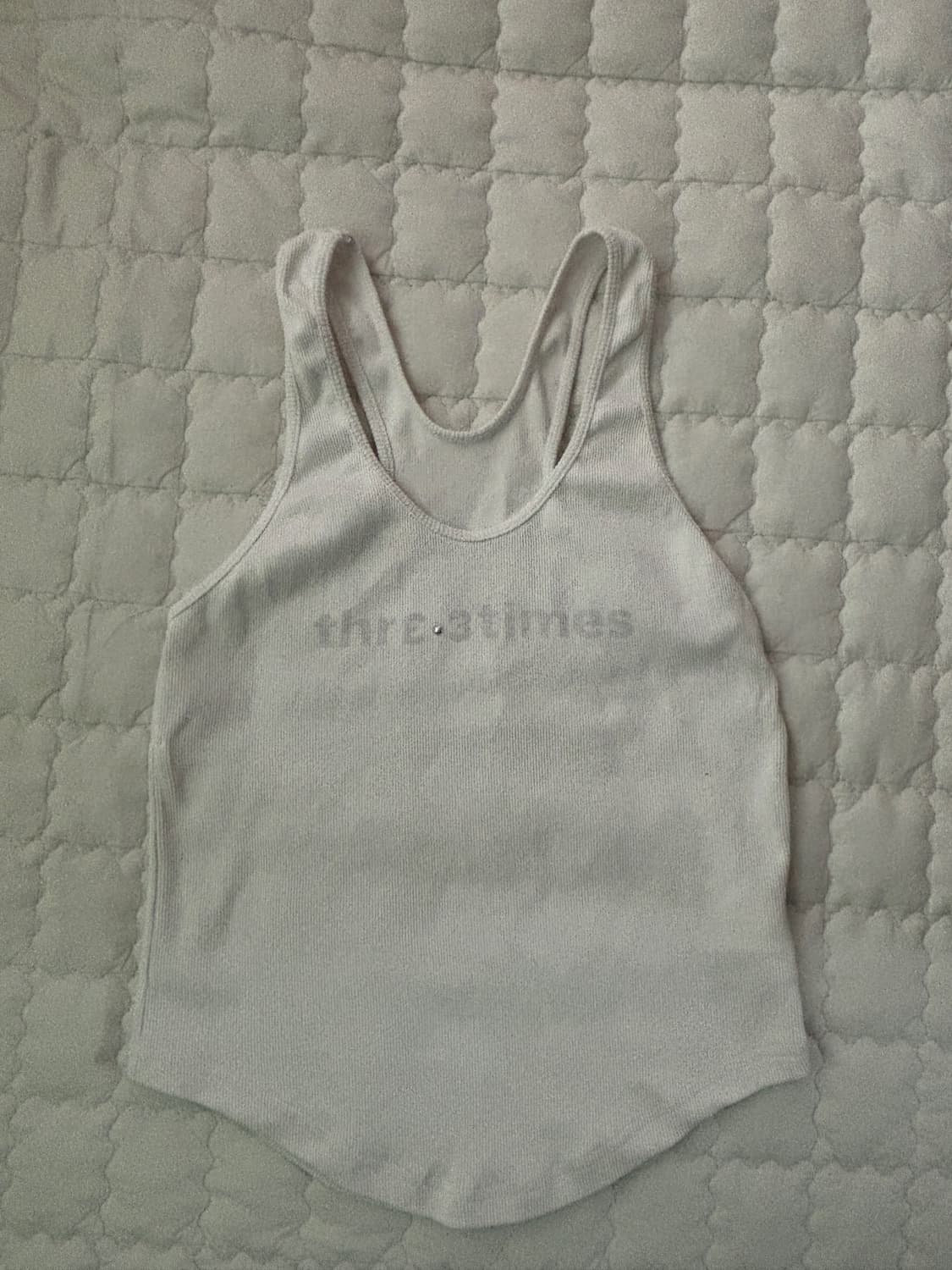 쓰리타임즈 Heart stud tank top 탱크탑 상품이미지2