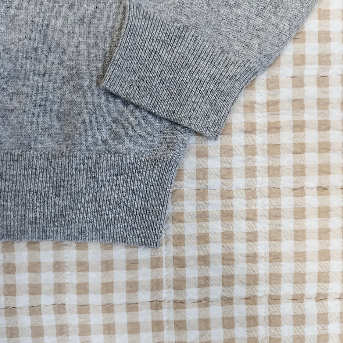 유니클로 캐시미어100 얇은 니트 남자100 상품이미지4