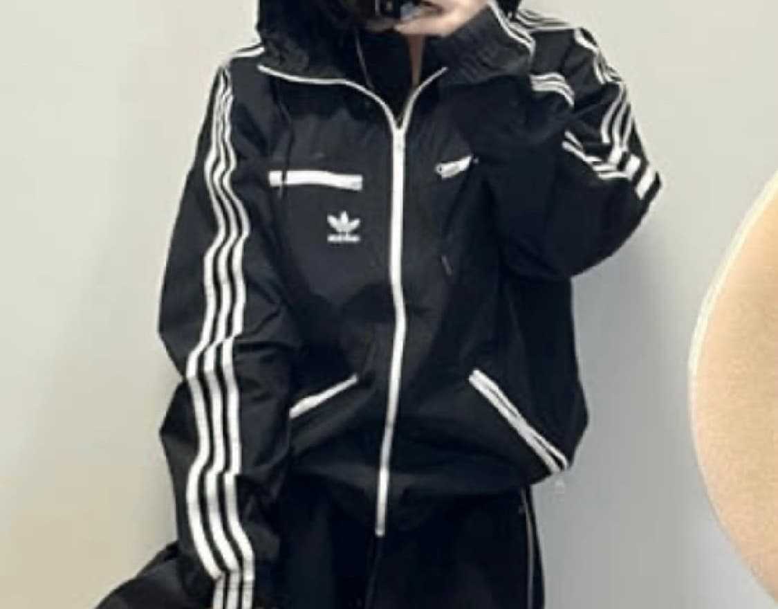 (개당금액) 아디다스 바람막이 상품이미지1
