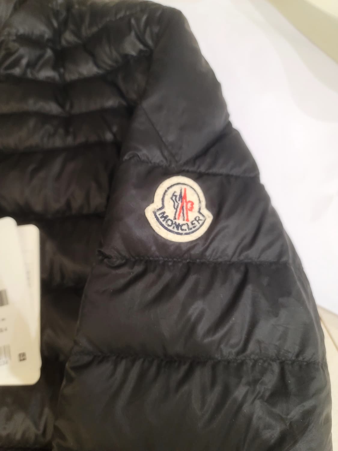 몽클레어 패딩 다니엘 4사이즈 (100-105사이즈) 상품이미지4
