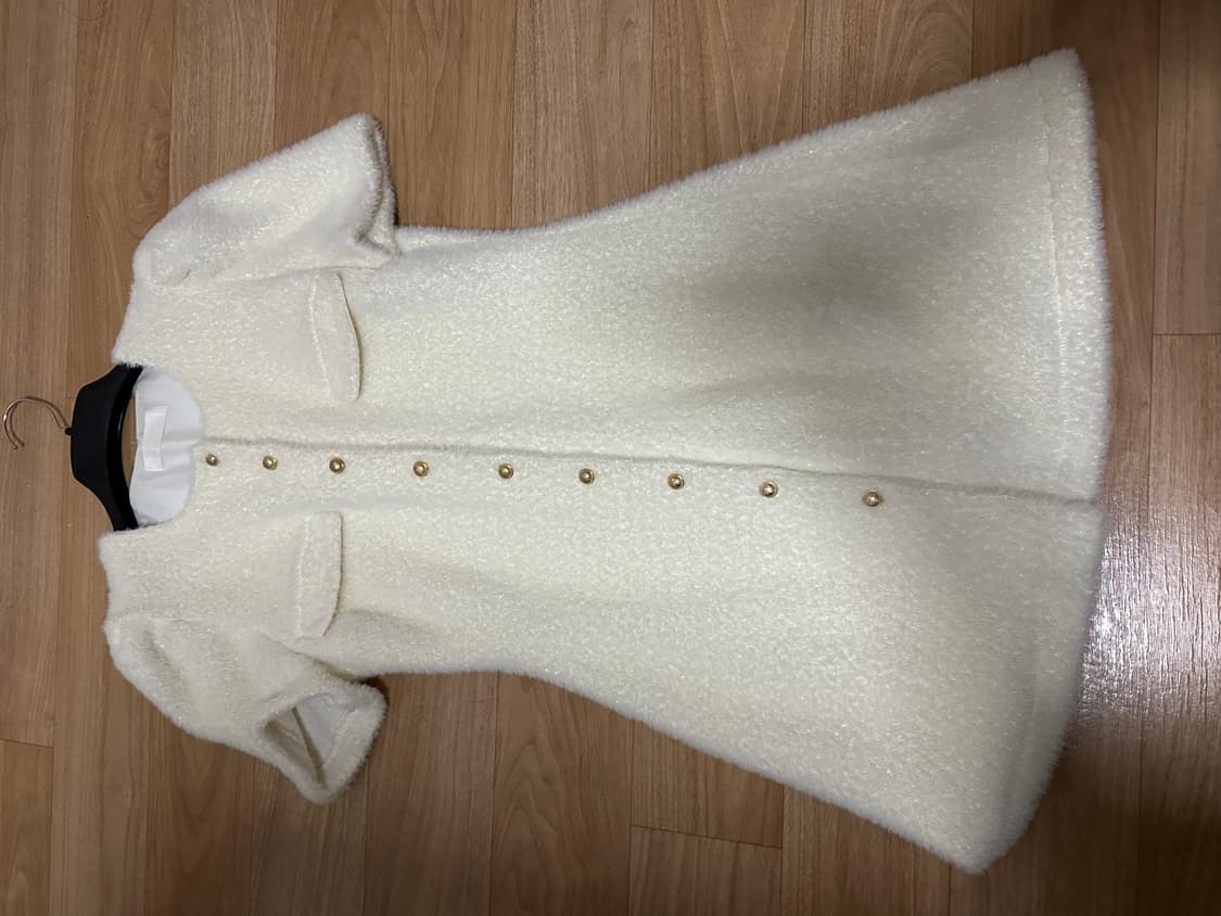 아뜨랑스 아이보리 부클 트위드 원피스 상품이미지5