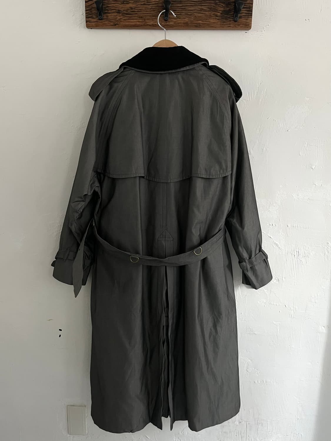 Burberry 버버리 카라 커버 딥 그레이 트렌치코트 상품이미지5