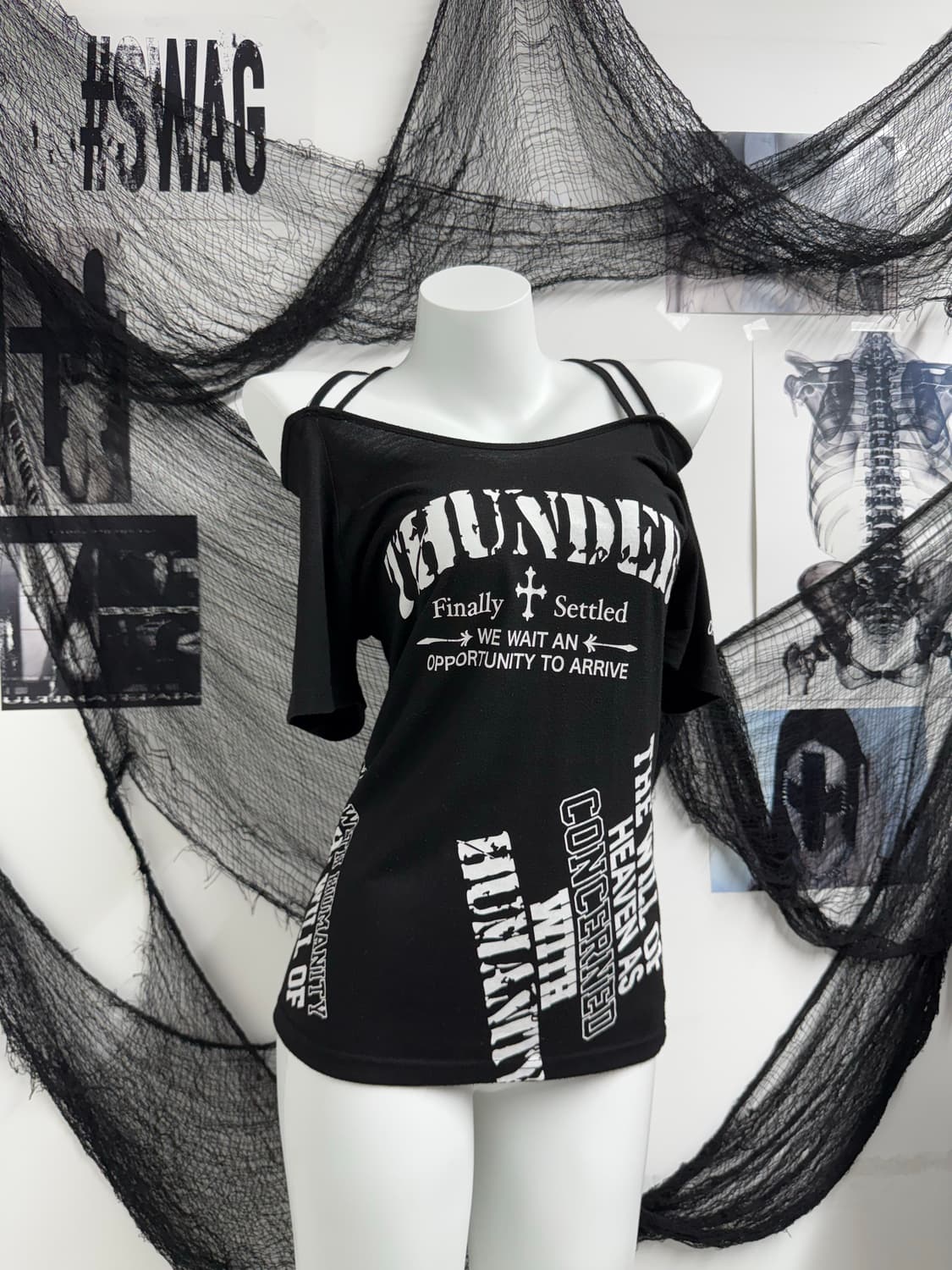 Punk mood off shoulder halfsleeve  상품이미지1