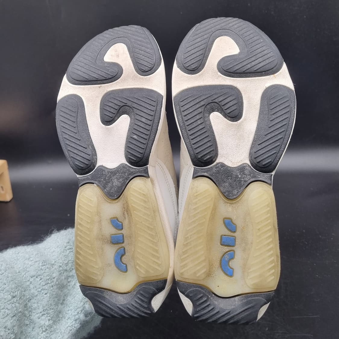 나이키 베로나 여성 운동화 240 상품이미지3