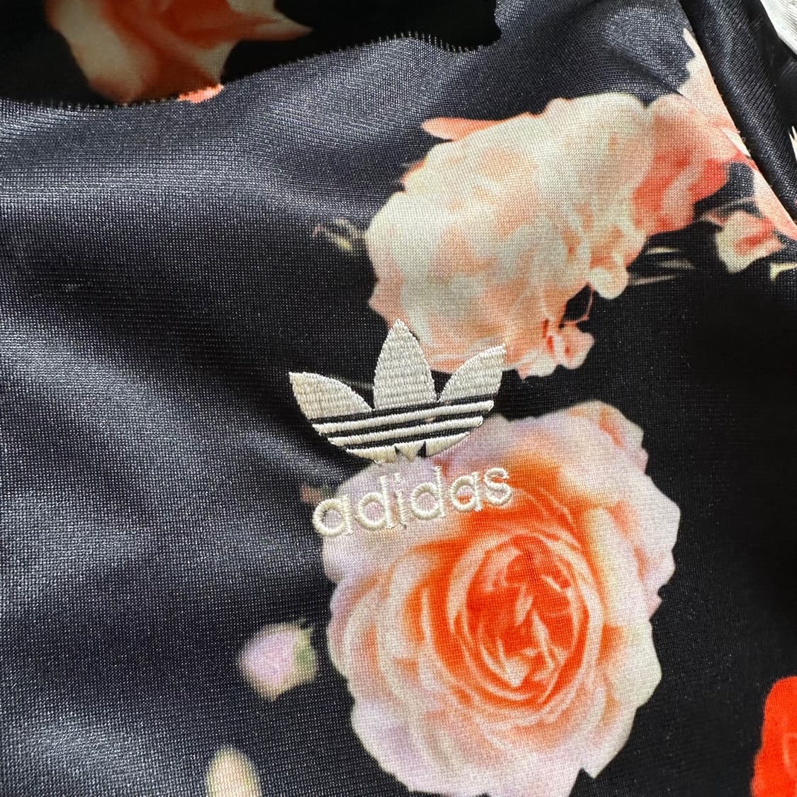 아디다스 빅로고 플로럴 패턴 져지 트랙탑 자켓 상품이미지3