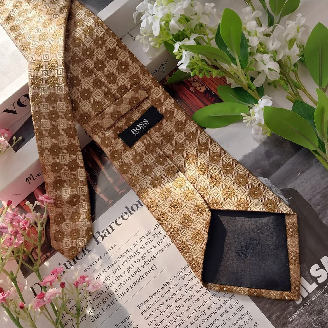 휴고보스 실크 브라운 자카드 넥타이 9.2cm A+등급 K1855
 상품이미지5