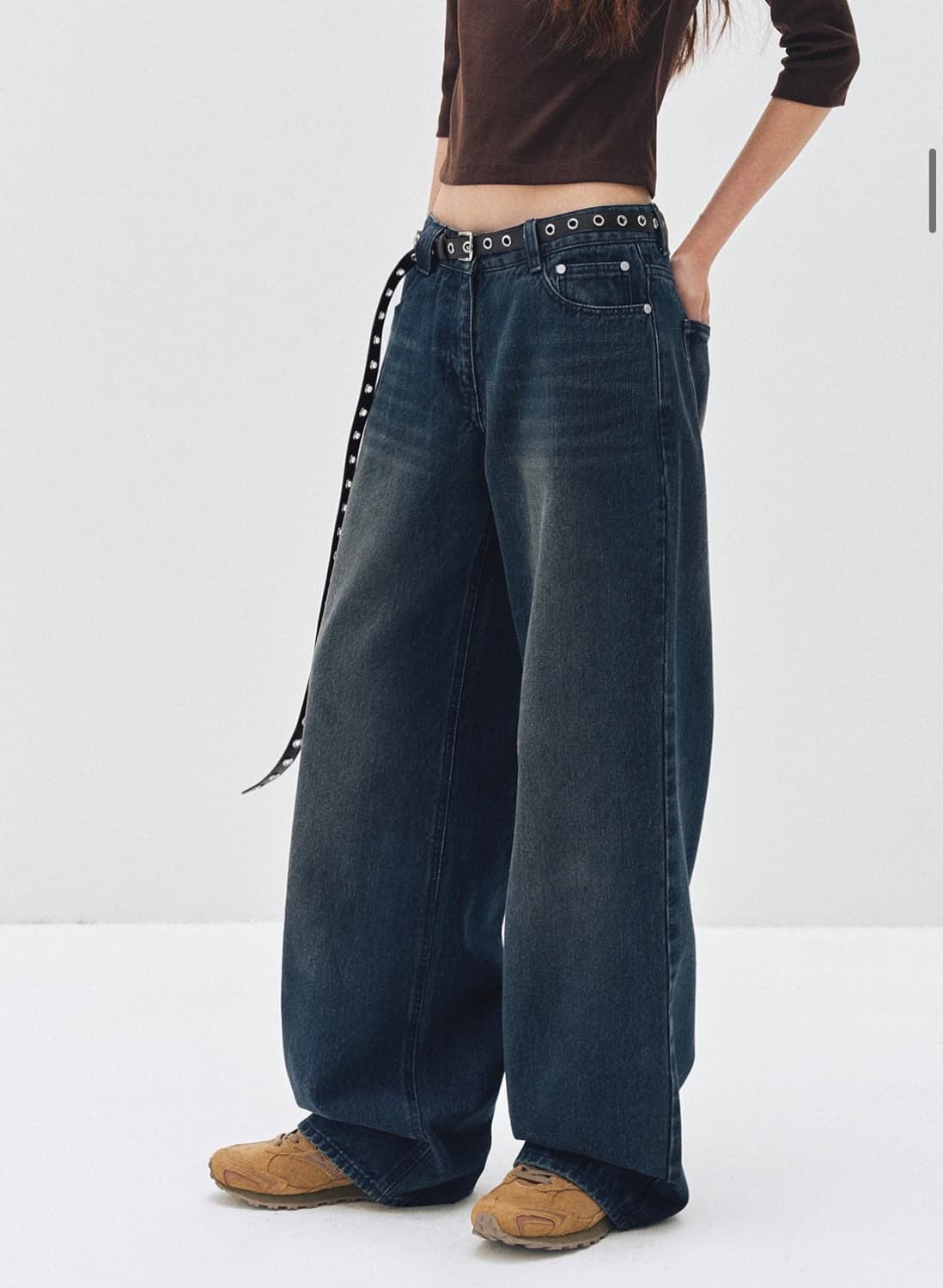 데케트 우먼 Signature Low Rise Wide Jeans DCW 상품이미지2