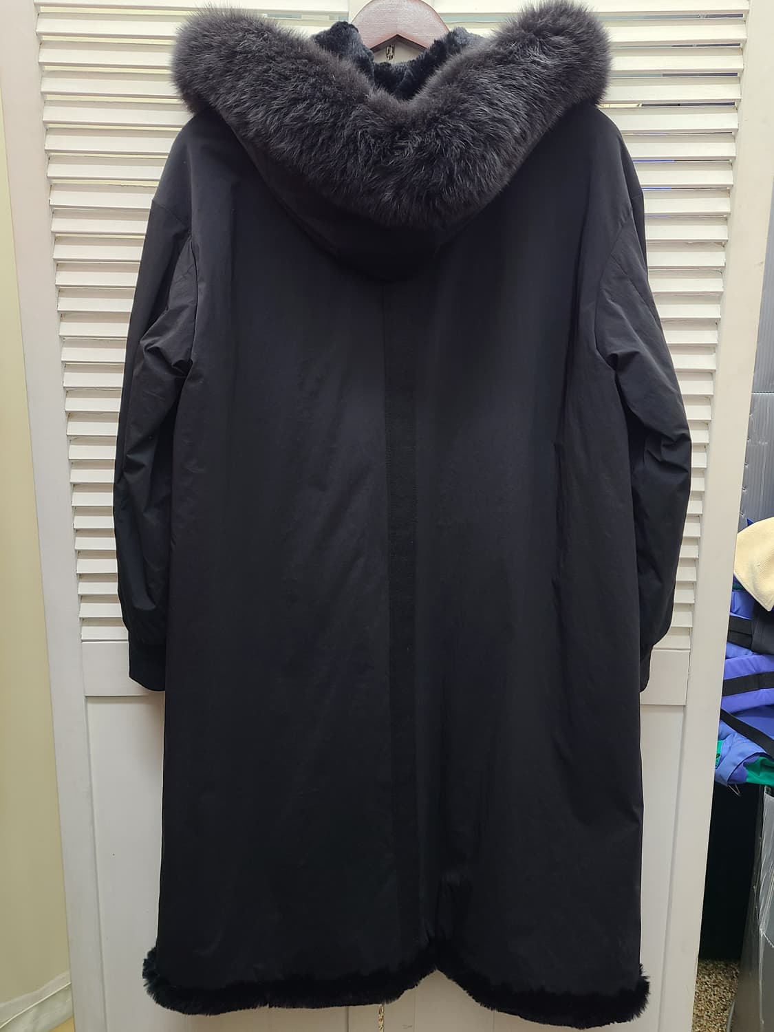 올리비아로렌 모피 롱 후드 패딩 상품이미지6