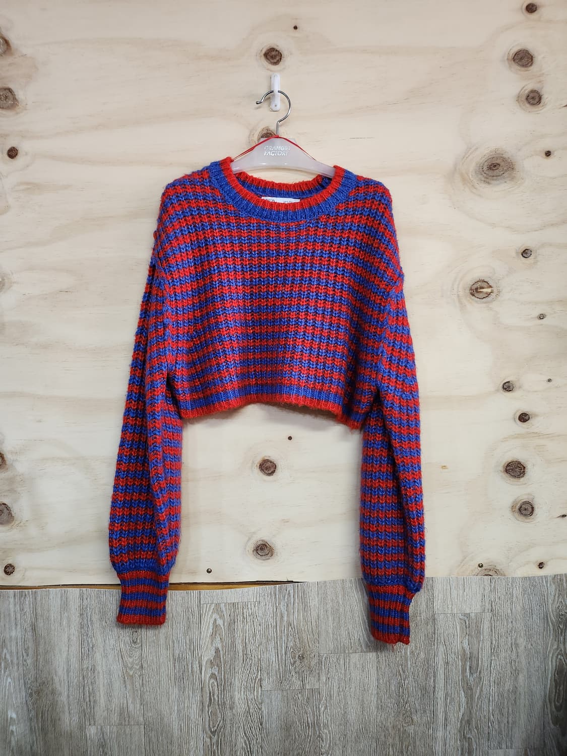 335) 자라 크롭니트 상품이미지1