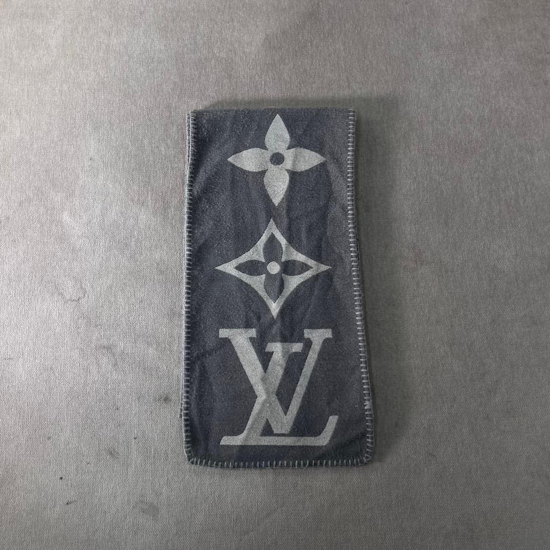 루이비통 모노그램 울 실크 머플러  상품이미지2