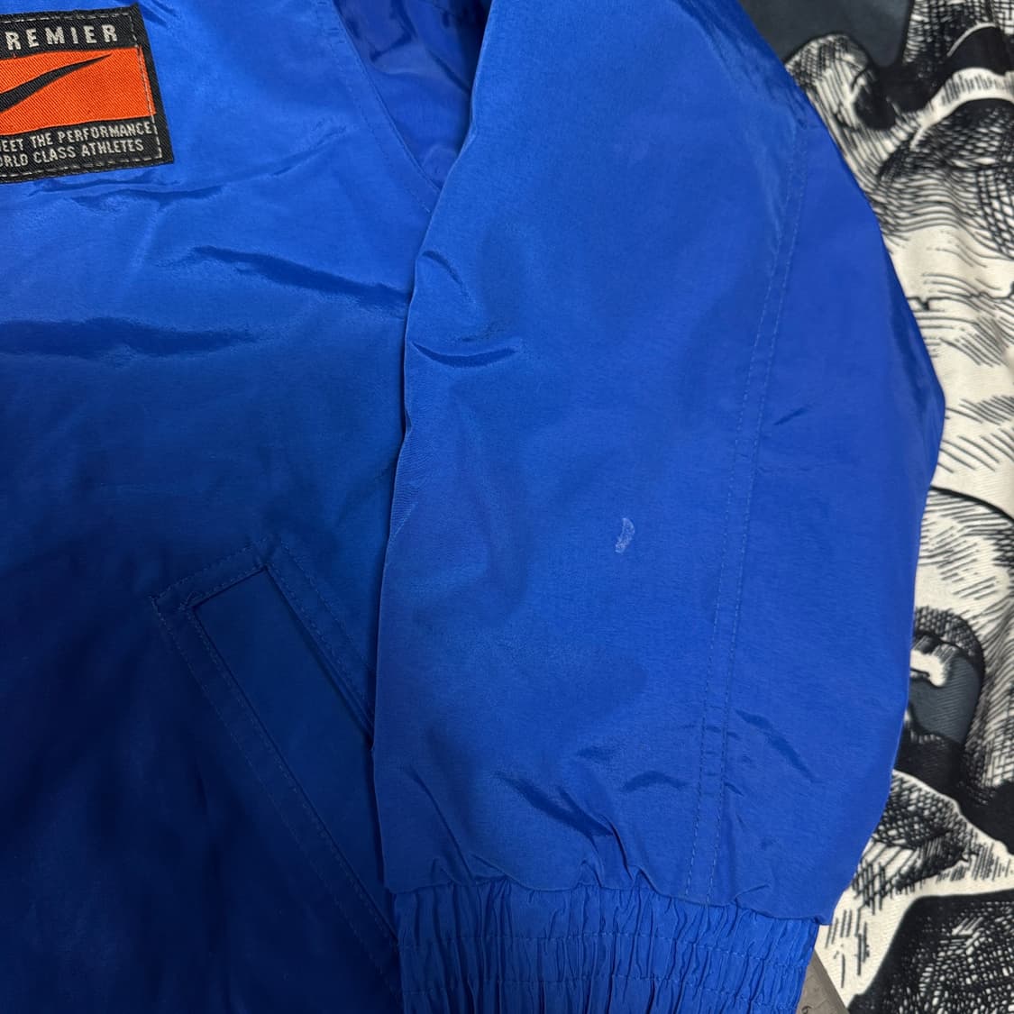 나이키올드스쿨 팀코리아 퀄팅 바람막이 100사이즈 상품이미지3