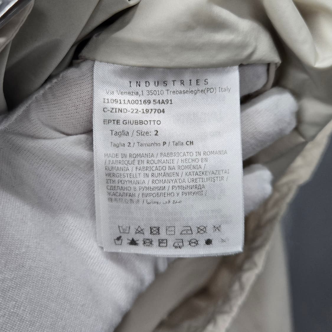 몽클레어 EPTE 삼선 바람막이 2 상품이미지5