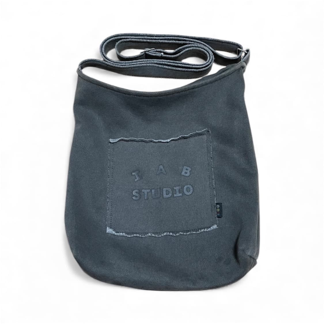 아이앱스튜디오 피그먼트 백 상품이미지1