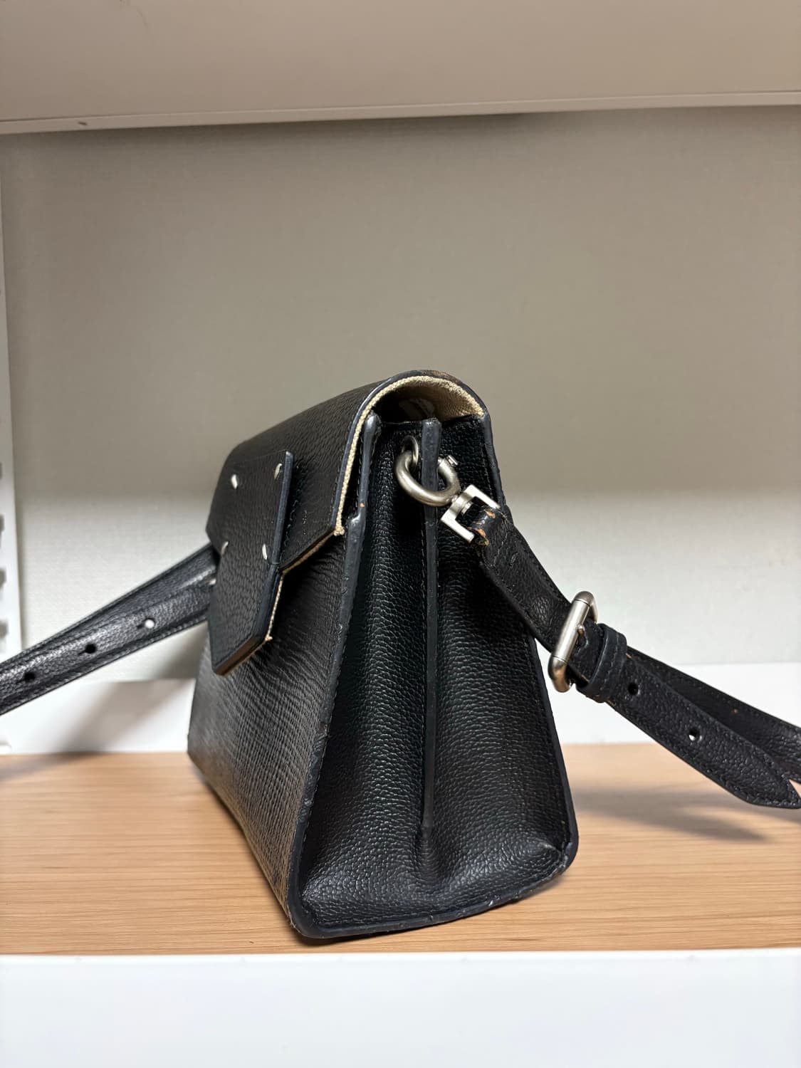 마르지엘라 레더박스백 상품이미지2