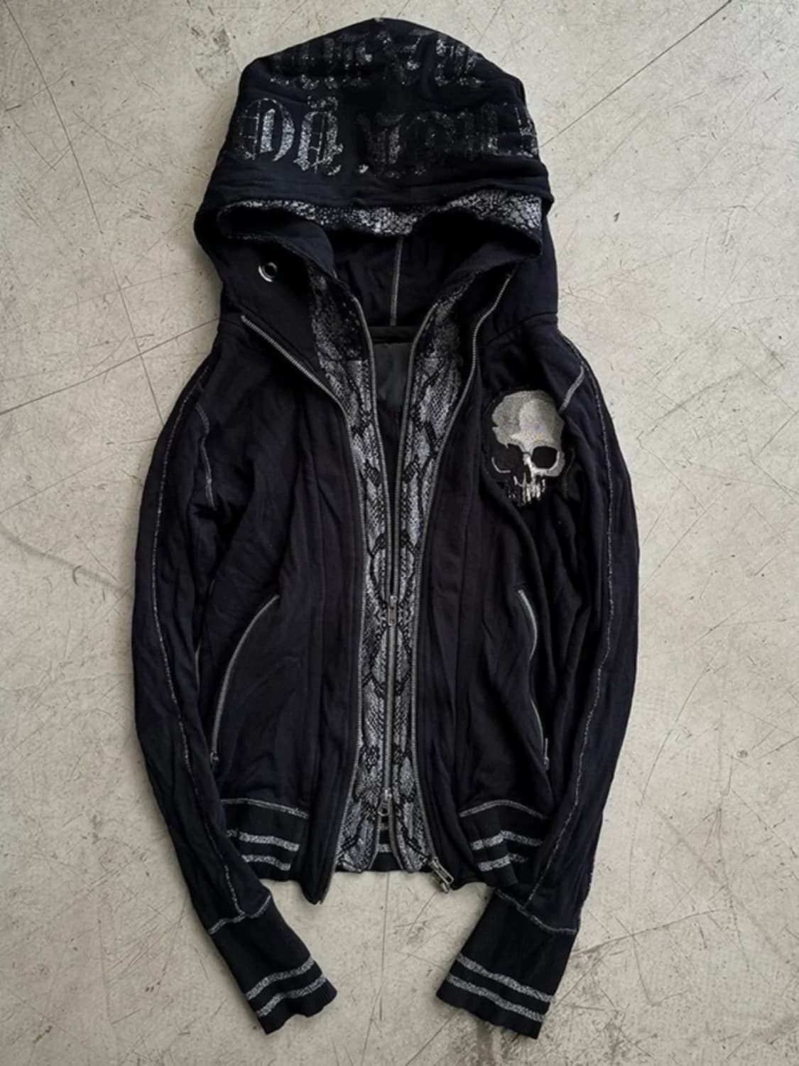 스컬 자수 스트릿 후드 집업 상품이미지1