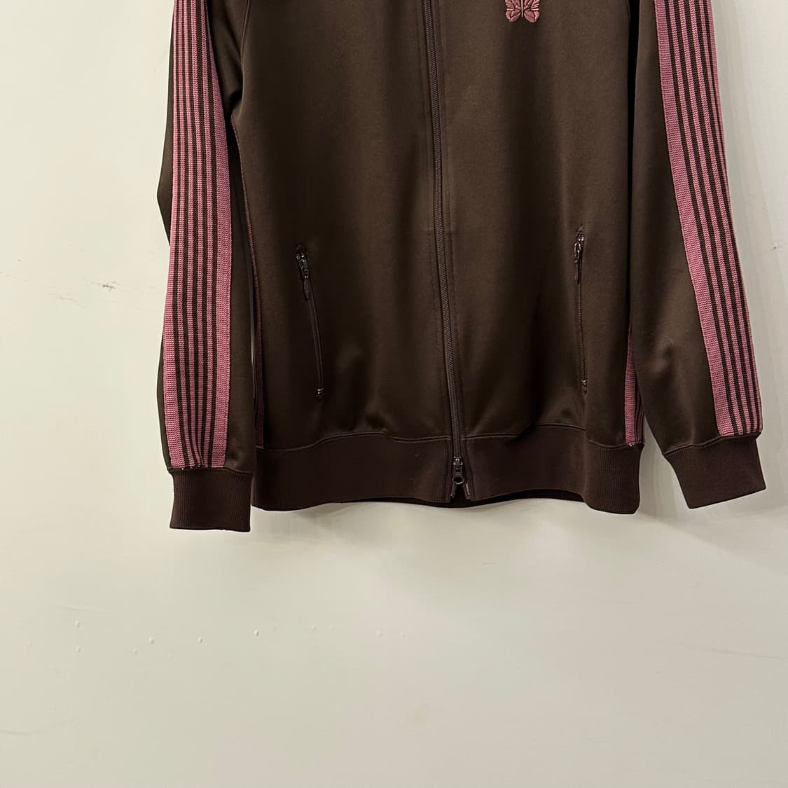 니들스 트랙자켓 L사이즈  상품이미지3