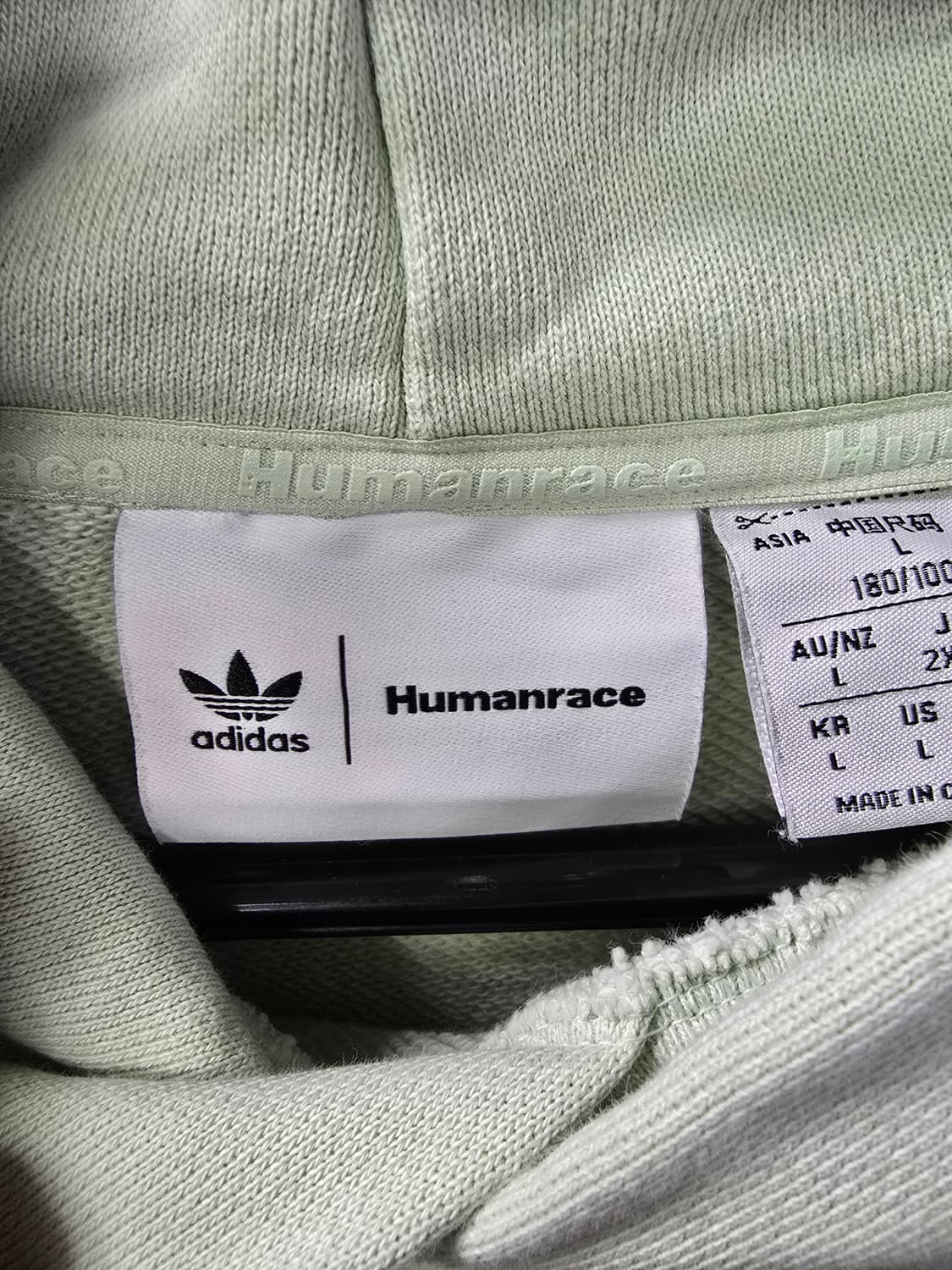 아디다스 휴먼레이스 후드티 (1384) 상품이미지3