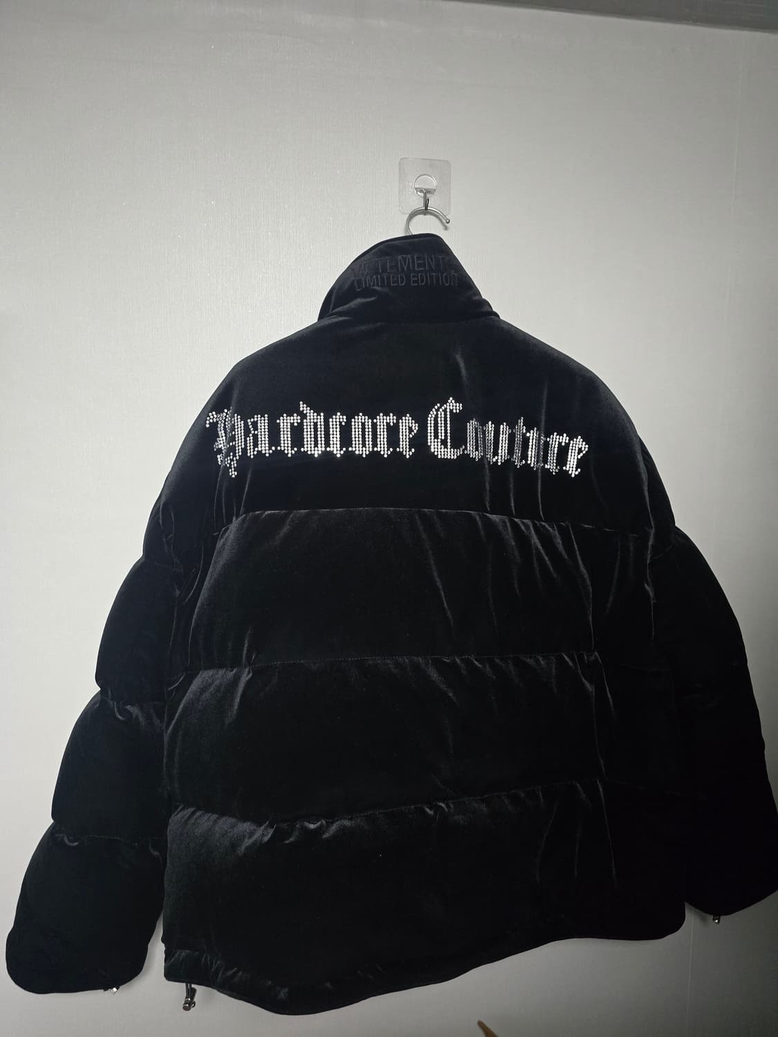 베트멍 엠브로이더리 푸퍼 패딩자켓 상품이미지2