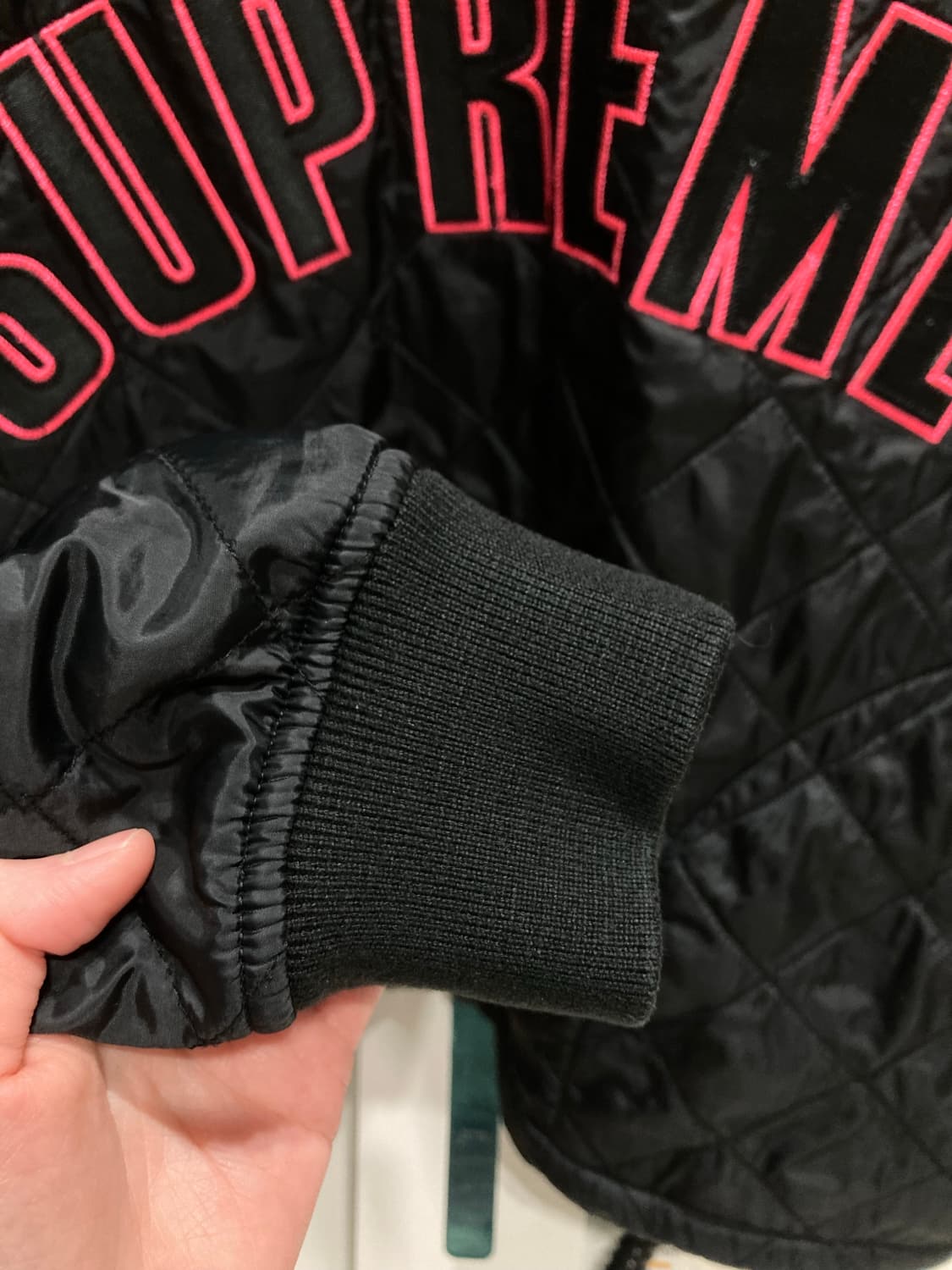 슈프림 17ss아크 로고 퀼팅 하프 지퍼 풀오버 상품이미지3