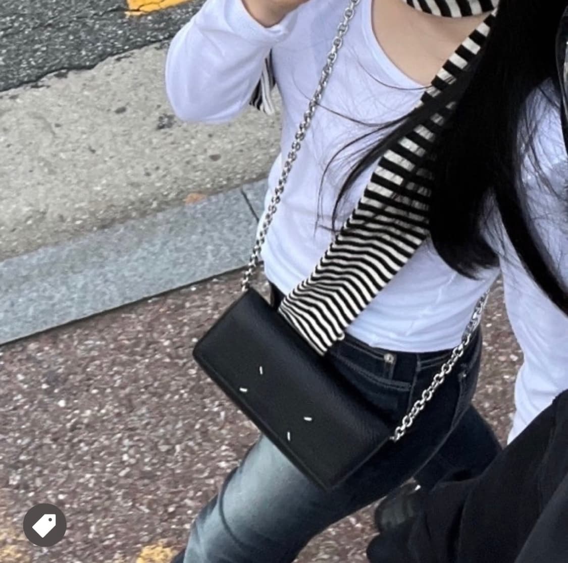 메종 마르지엘라 포 스티치 체인 플랩 지갑백 블랙 상품이미지7