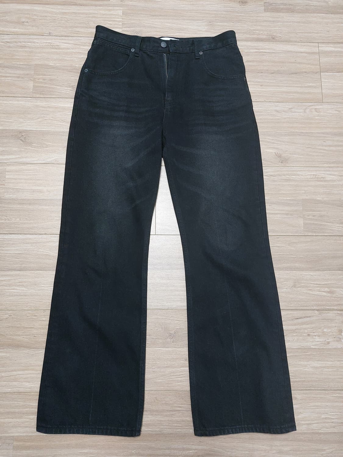 토니웩FLARED-LEG DENIMJEANS_ FADED BLACK 플레 상품이미지3