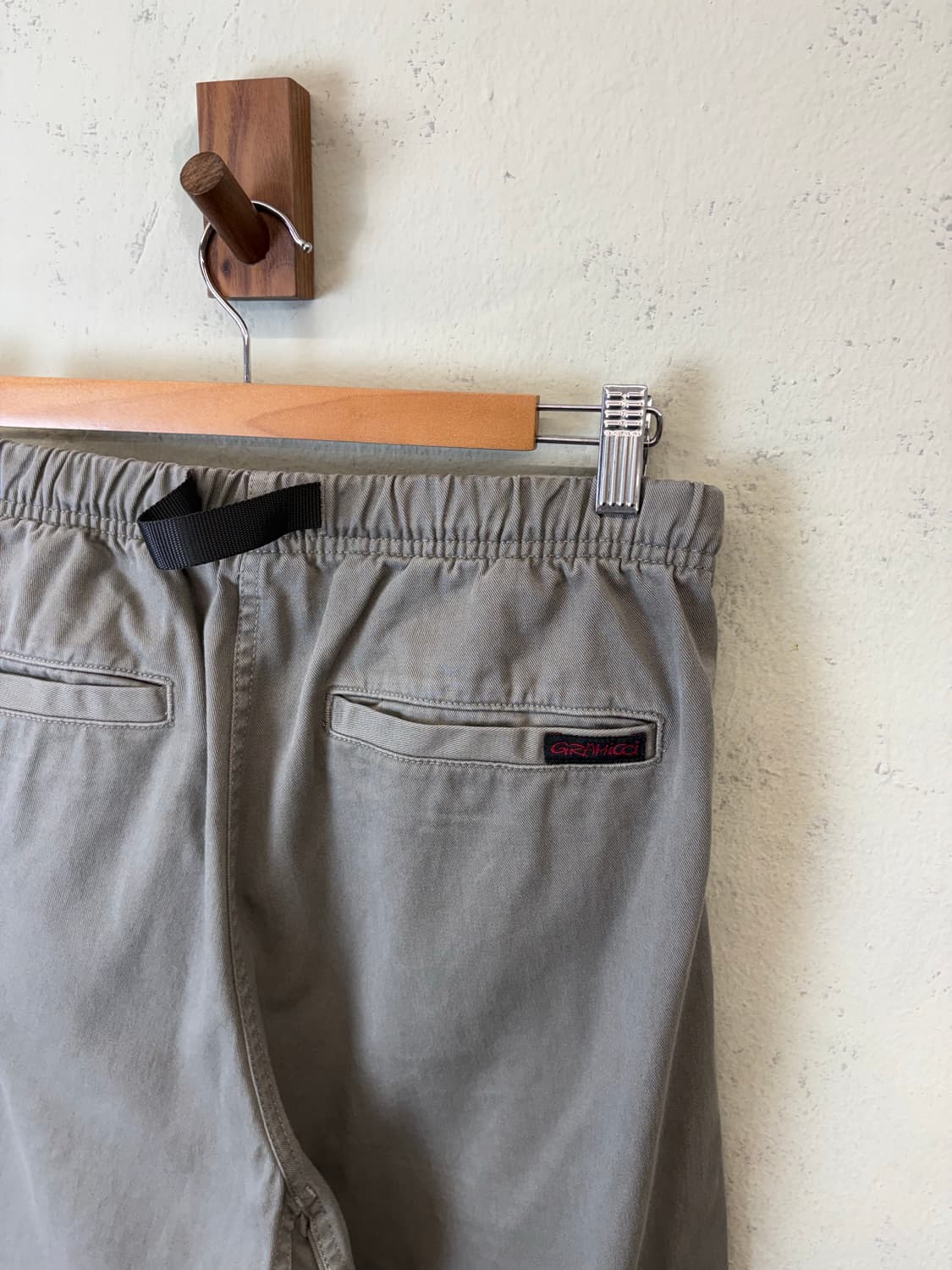 그라미치 스트레이트 팬츠 카키 상품이미지7
