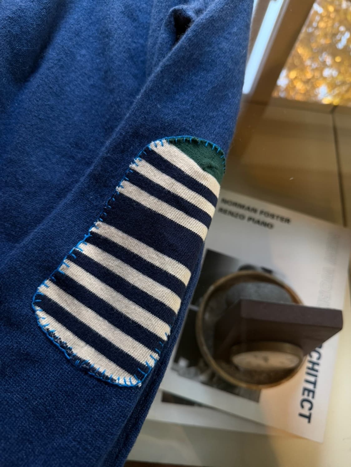 레드문 캐시미어 짚업 니트 100 상품이미지10