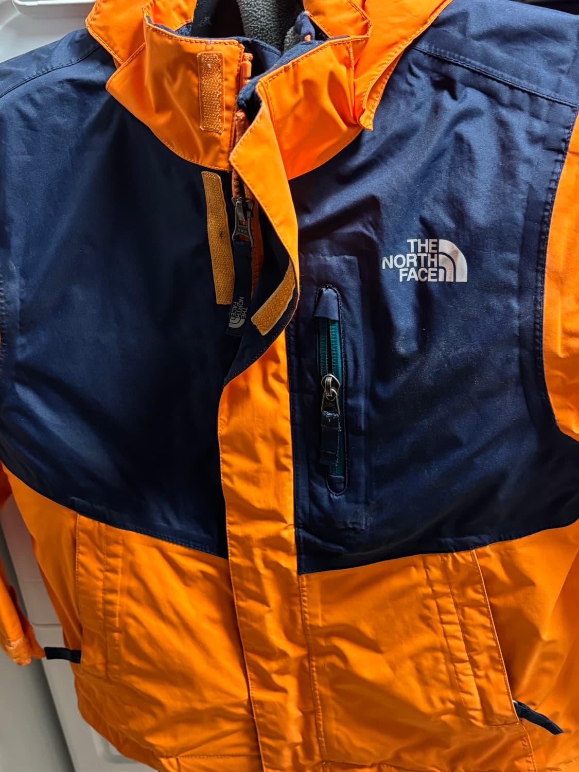 노스페이스 바람막이 패딩 상품이미지1