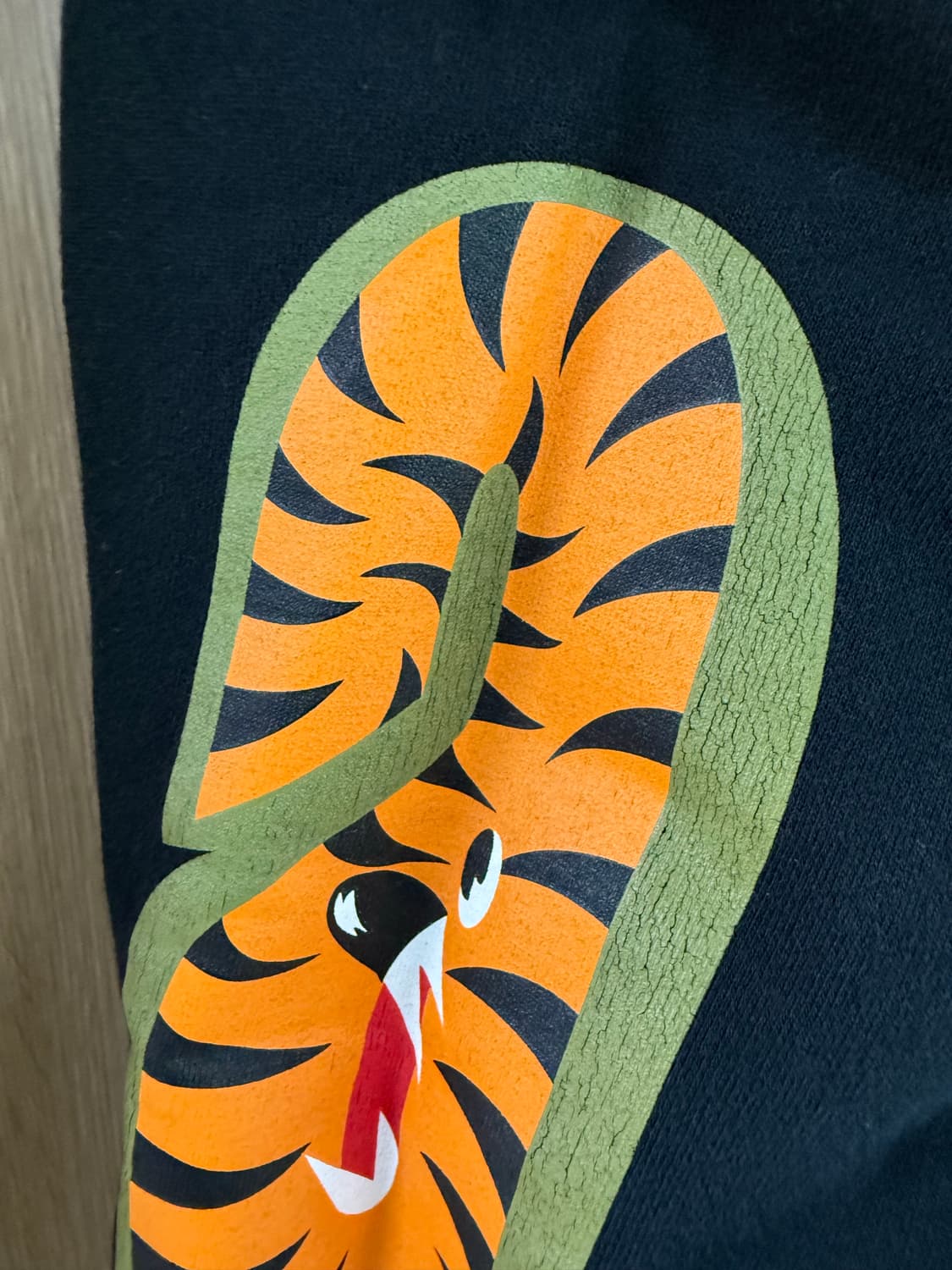 (M)베이프 샤크 스페이스 스웻팬츠 상품이미지5