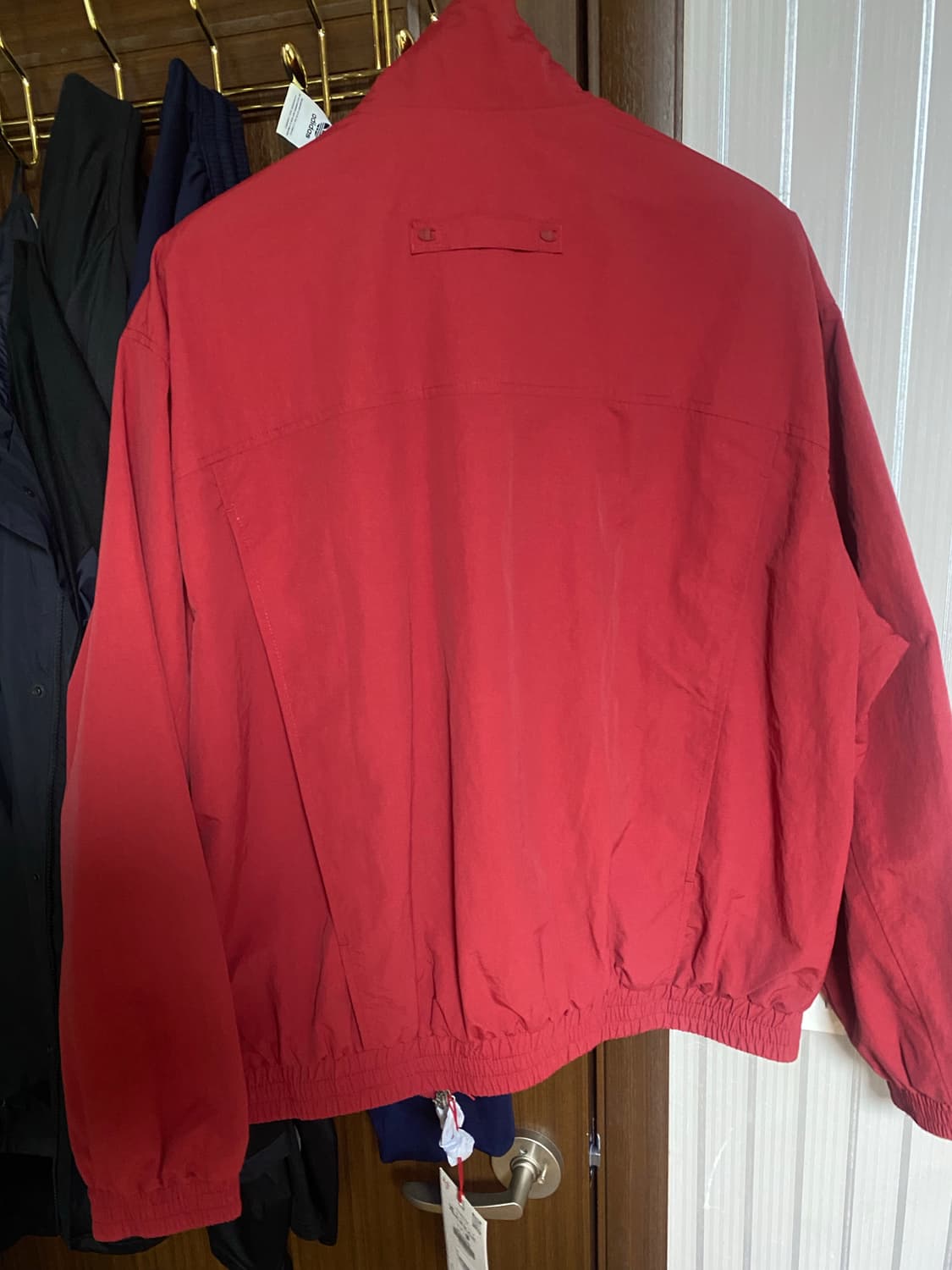 자라 x 챔피온 테크니컬 패치 자켓 레드 XL 상품이미지8