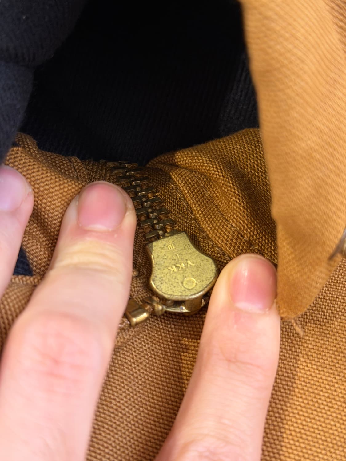 칼하트 USA 새상품급 액티브 후드 워크자켓 J140 BRN 상품이미지4