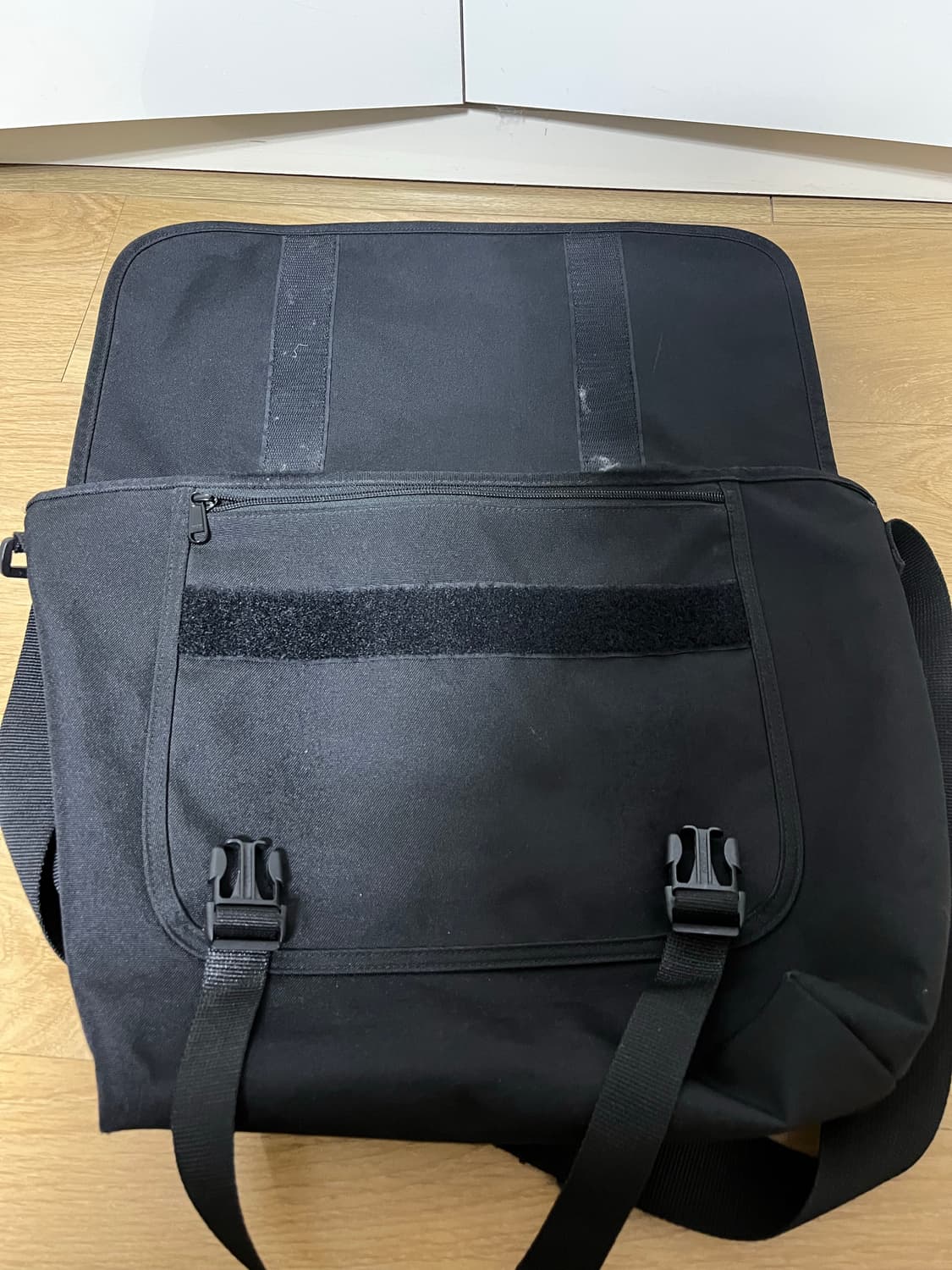 칼하트 wip 파슬백 메신저백 상품이미지4