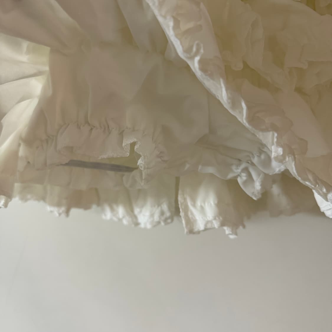 새상품 화이트 프릴 캉캉 스커트 상품이미지4