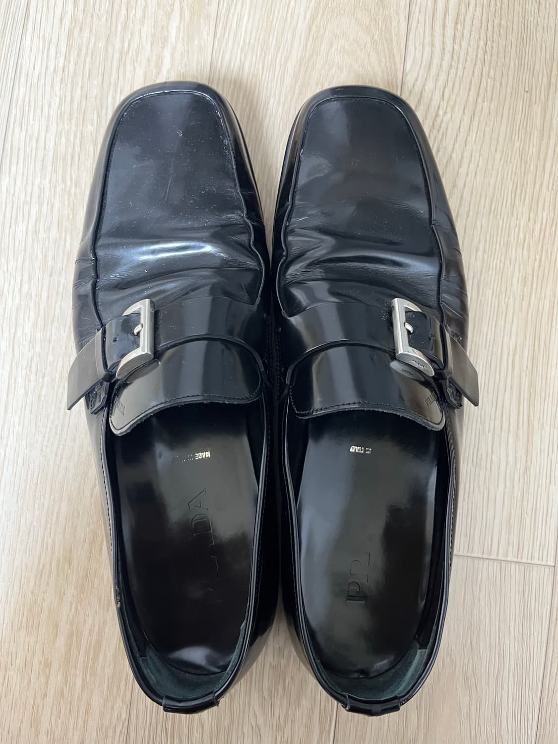 프라다 스퀘어토 로퍼 상품이미지1