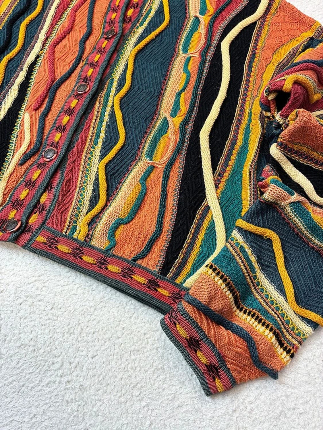 EMAROO 90's 케이블 3D 니트 크롭 가디건 PN6119 상품이미지4