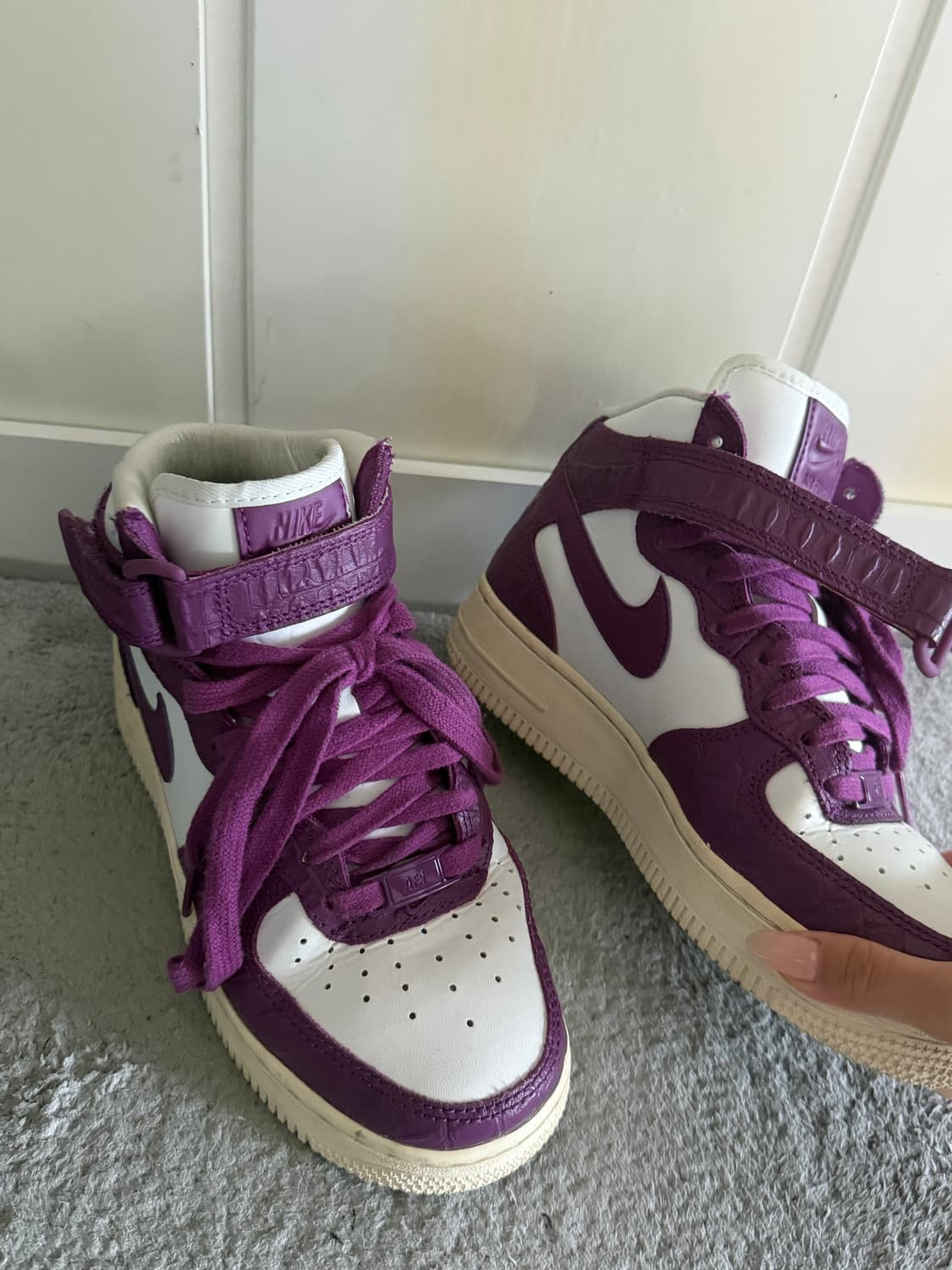 나이키 하이 220 상품이미지1