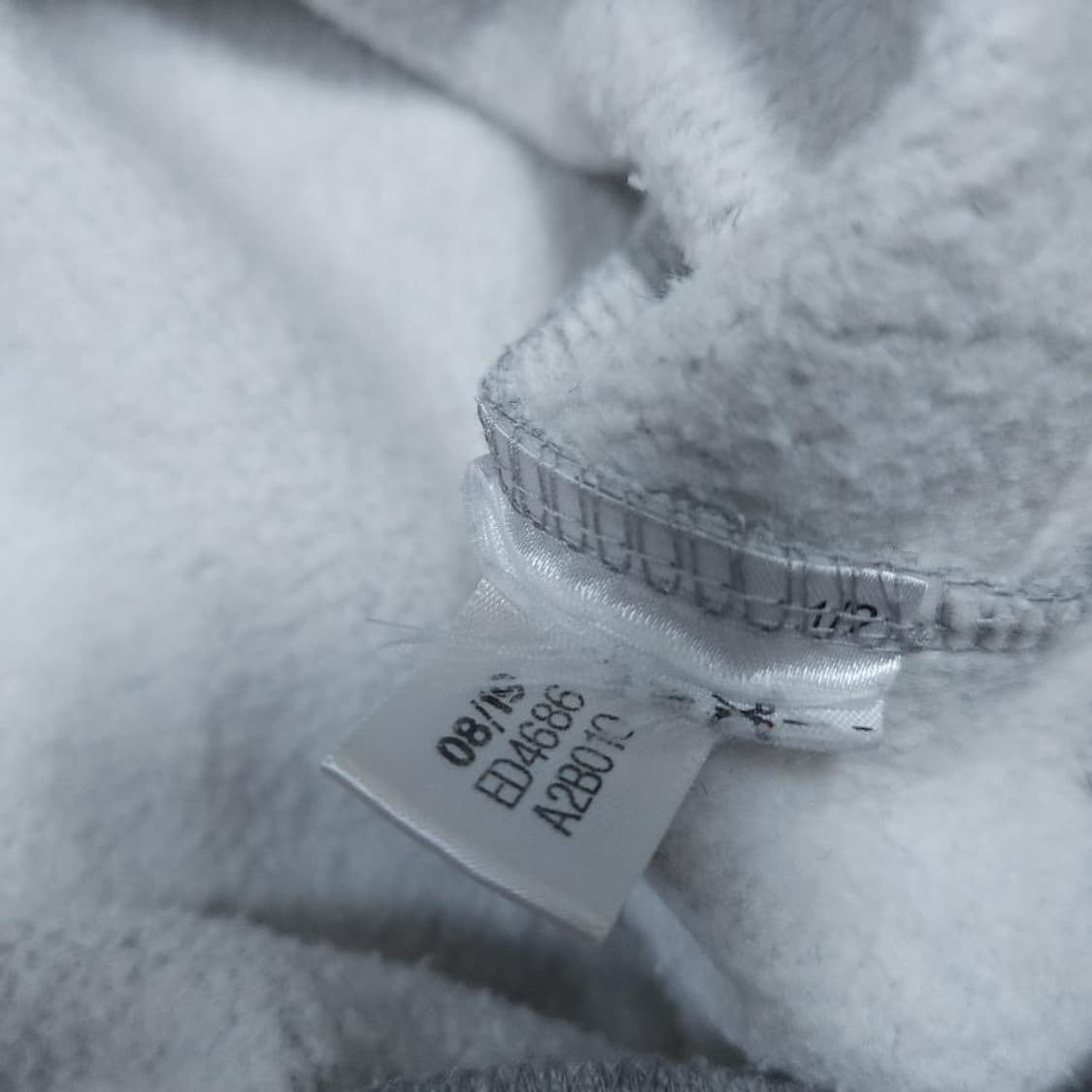 아디다스 빅로고 그레이 기모 맨투맨 상품이미지4