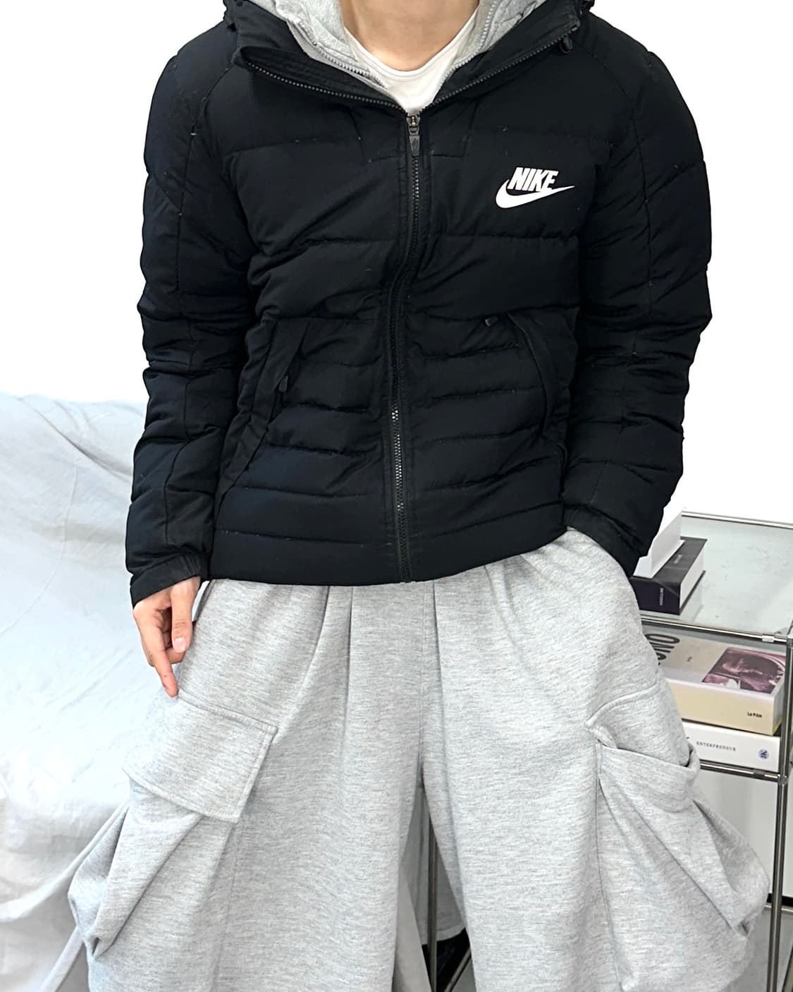 나이키 블랙 후드 경량 패딩 L 상품이미지2