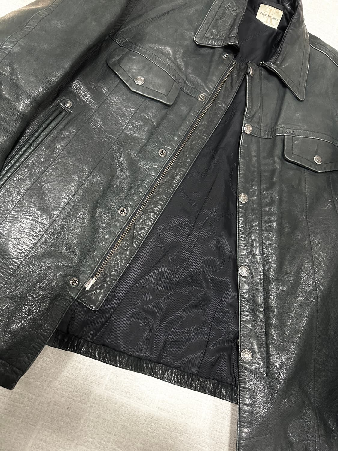 90's 캘빈클라인 데미지 레더 자켓 상품이미지4