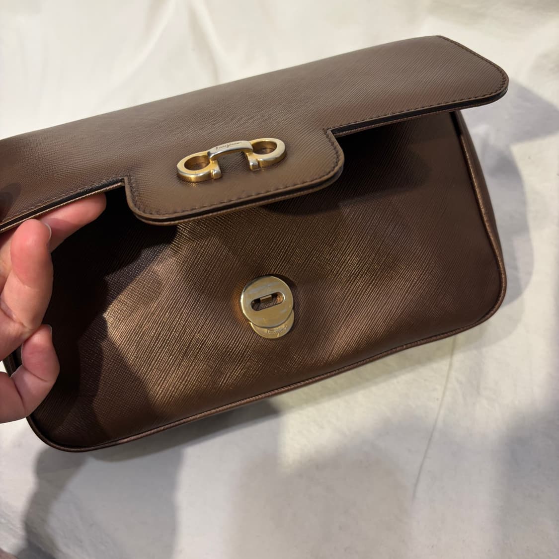 페라가모 간치니 체인 숄더백 가방 상품이미지8