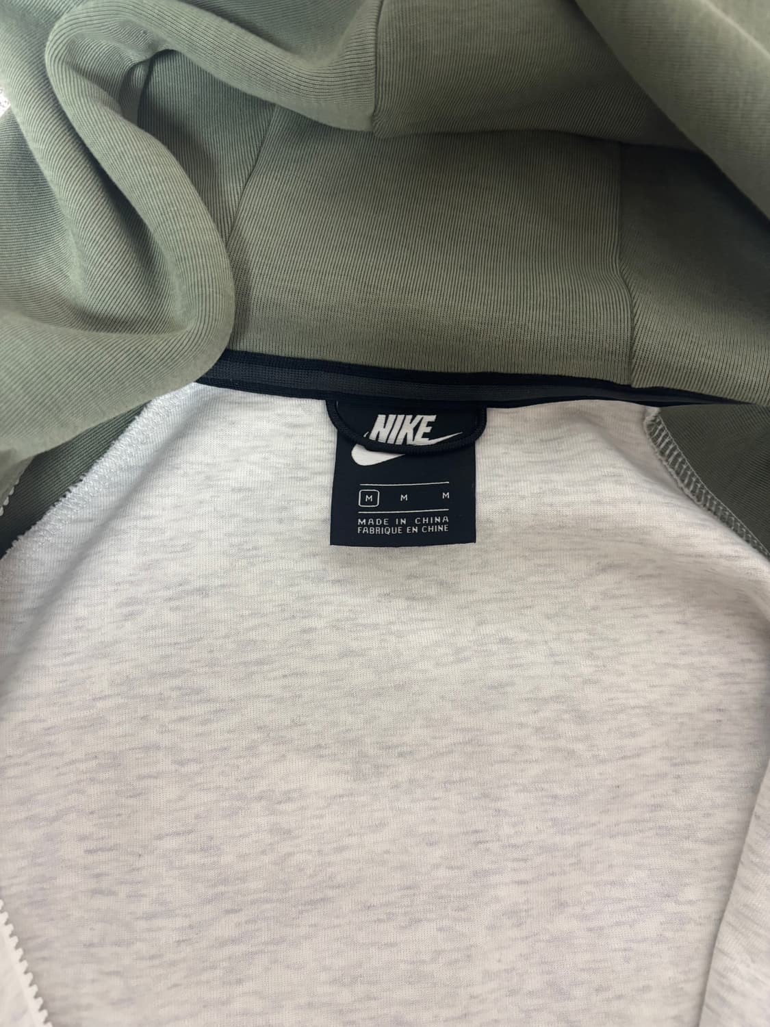 나이키 테크팩 후드집업 M 카키 상품이미지3