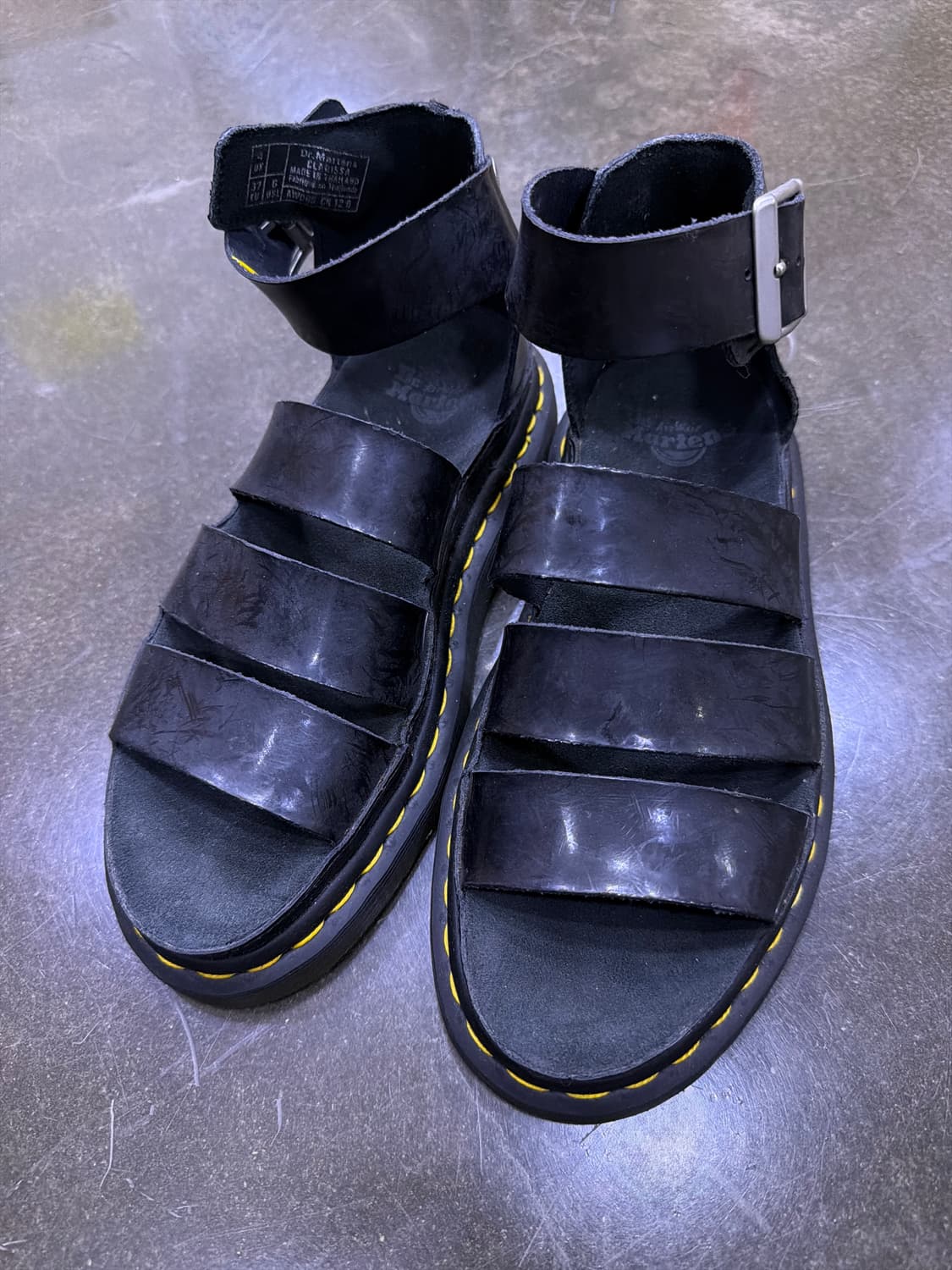 닥터마틴 클라리사 샌들 슬리퍼 블랙 230 상품이미지2