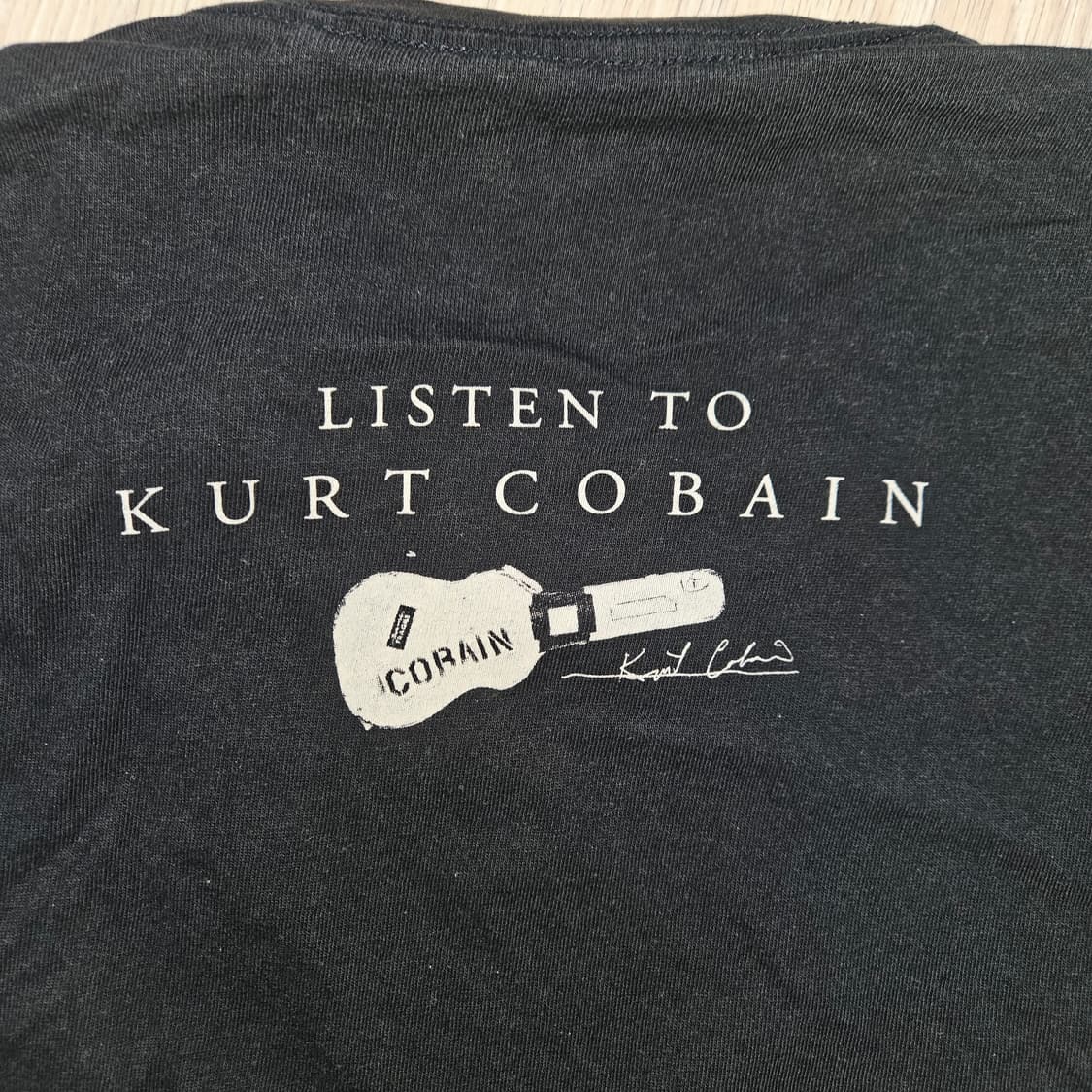 NIGO 디렉팅 유니클로 커트 코베인 티셔츠 상품이미지4