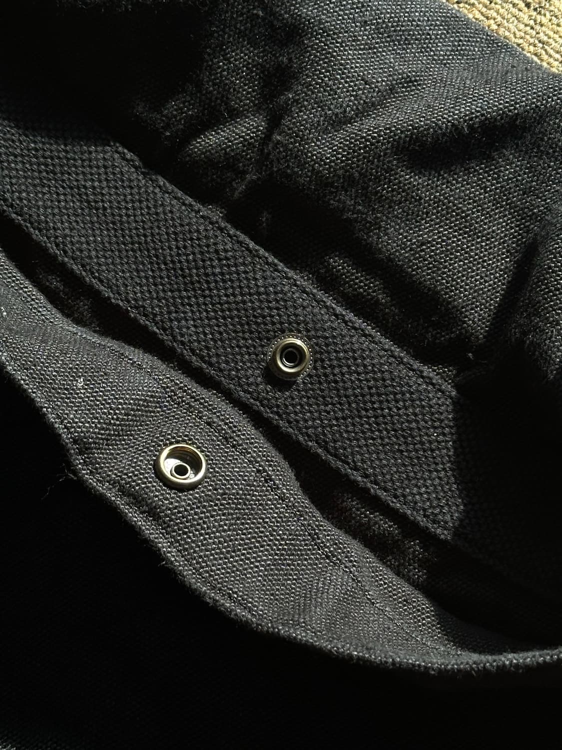 24fw 코모리 헴프 덕 숄더백 black 상품이미지4