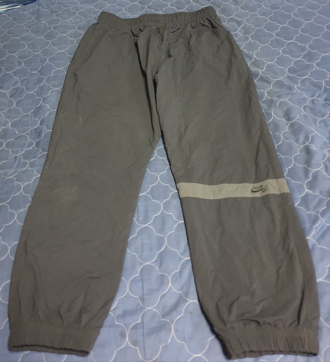 나이키 SB 에센셜 나일론 트랙팬츠 앤트러사이트 블랙 (M) 상품이미지2