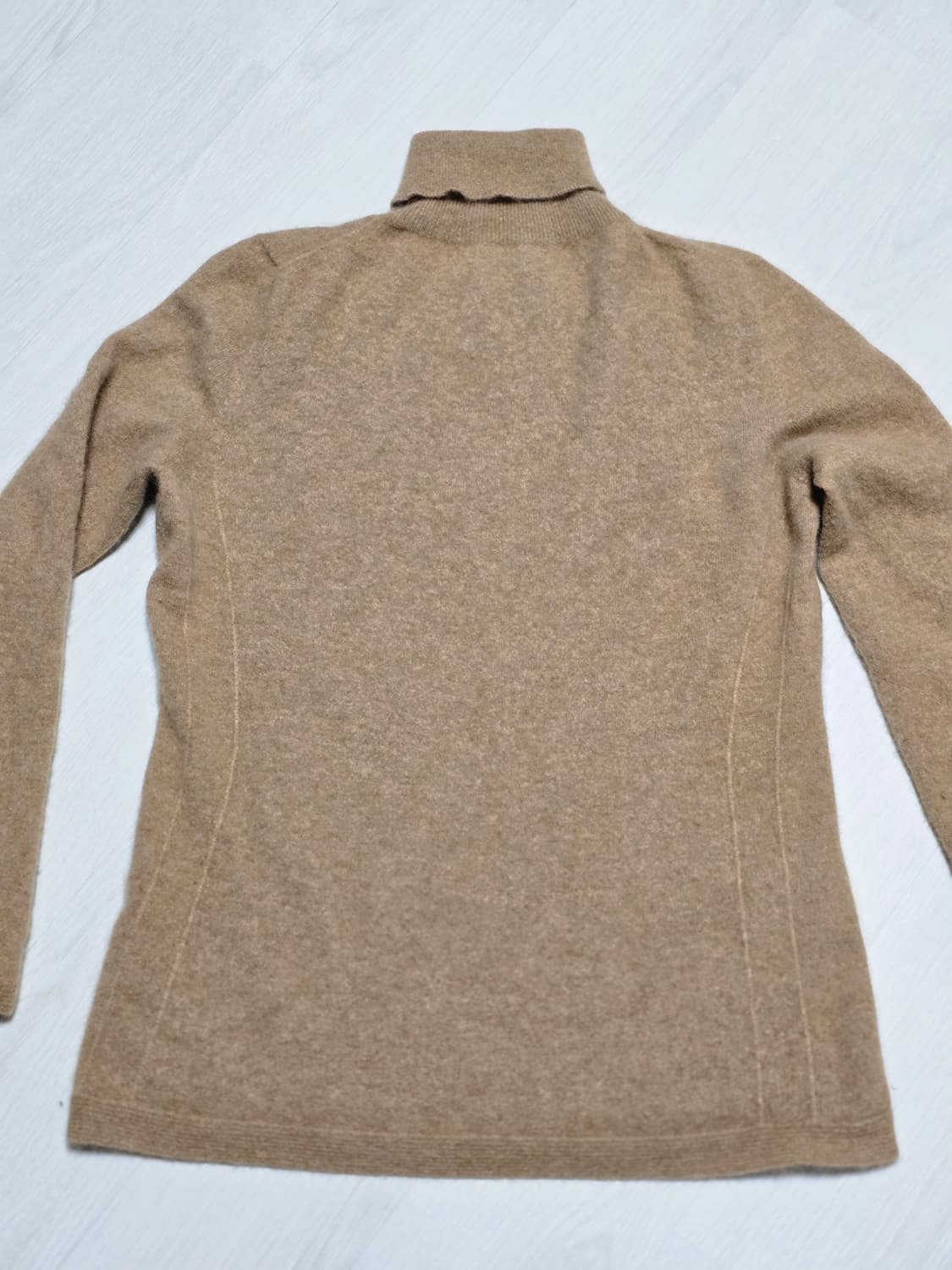 LBL 퓨어 캐시미어 100 베이지 니트 터틀넥 상품이미지1