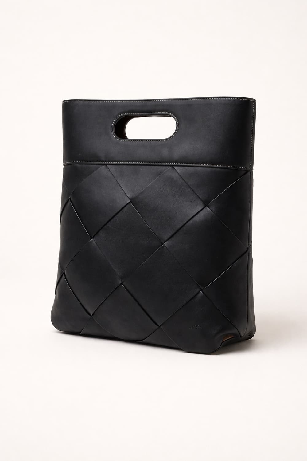 [S급] 보테가 베네타 인트레치아토 위빙 토트백 블랙 판매합니다!!! 상품이미지2