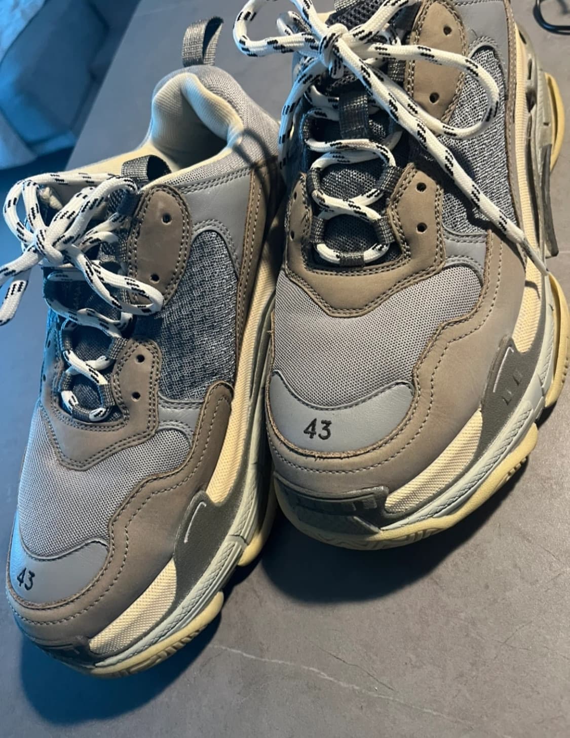 발렌시아가 트리플 S 스니커즈 43 275 상품이미지5